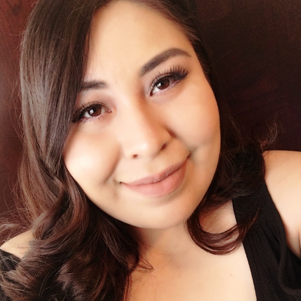 Meet your Posher, Alondra